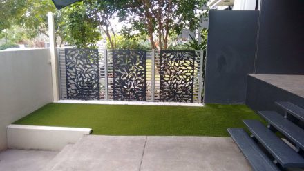 outdoor screen